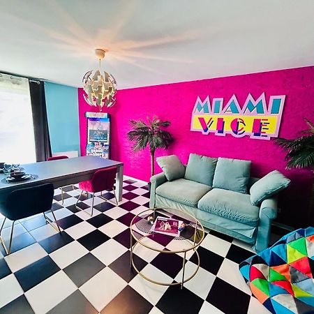 Capsule Miami Vice - Jacuzzi - Billard - Ecran Cinema & Netflix - Ping-Pong - Nintendo & Jeux- Liévin Eksteriør billede