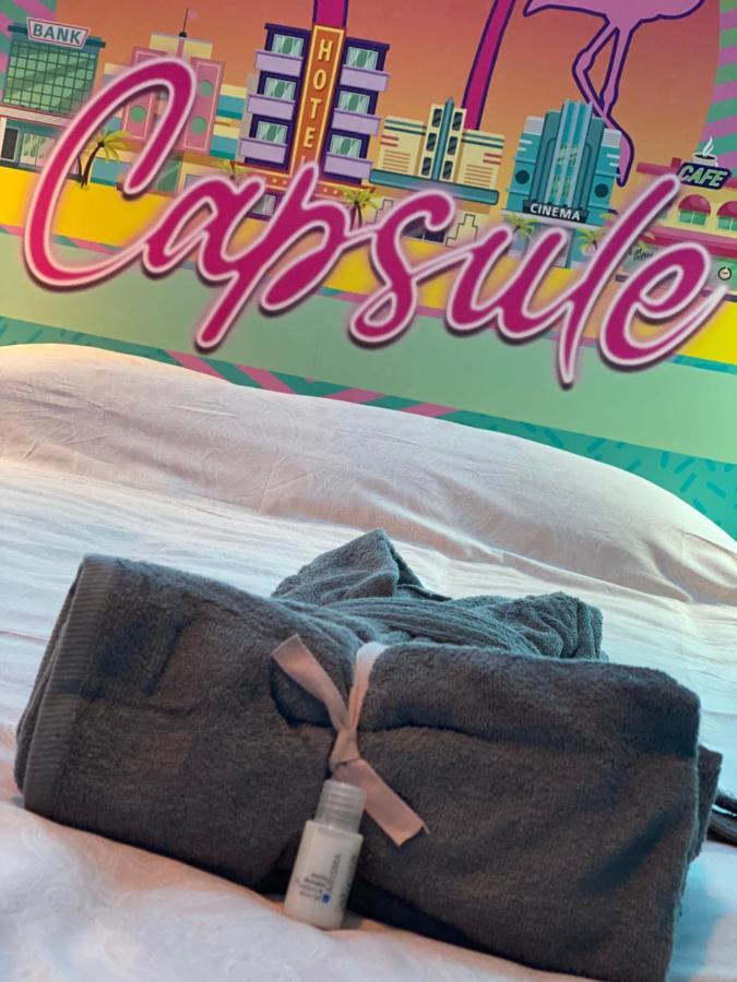 Capsule Miami Vice - Jacuzzi - Billard - Ecran Cinema & Netflix - Ping-Pong - Nintendo & Jeux- Liévin Eksteriør billede