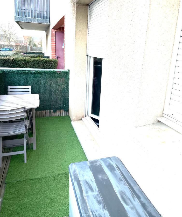 Capsule Miami Vice - Jacuzzi - Billard - Ecran Cinema & Netflix - Ping-Pong - Nintendo & Jeux- Liévin Eksteriør billede