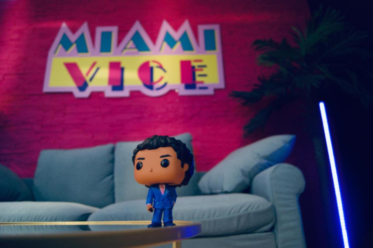 Capsule Miami Vice - Jacuzzi - Billard - Ecran Cinema & Netflix - Ping-Pong - Nintendo & Jeux- Liévin Eksteriør billede